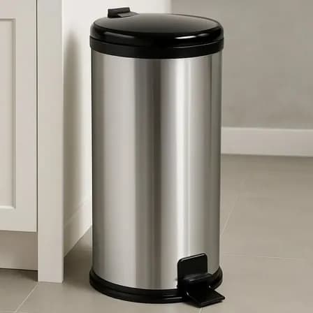 Foto de Lixeira Inox 15l Pedal Tampa Antiodor Cozinha Banheiro Preta Tattoo Style