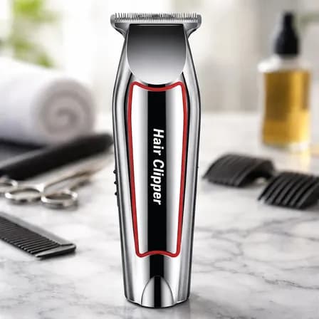Foto de Maquina Cortar Cabelo Aparar Barba Kemei Km-032 Acabamento Prateado 127/220v