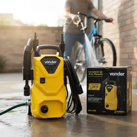 Foto de Lavadora De Alta Pressão Vonder Leve Lav 1300 90bar - Cor Amarelo-Preto Frequência 60 Hz